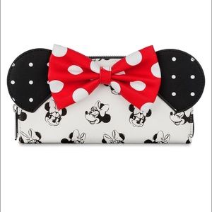 Disney Loungefly Minnie Mouse Bow Loungefly Wallet